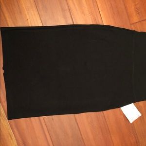 Slim fit black pencil skirt